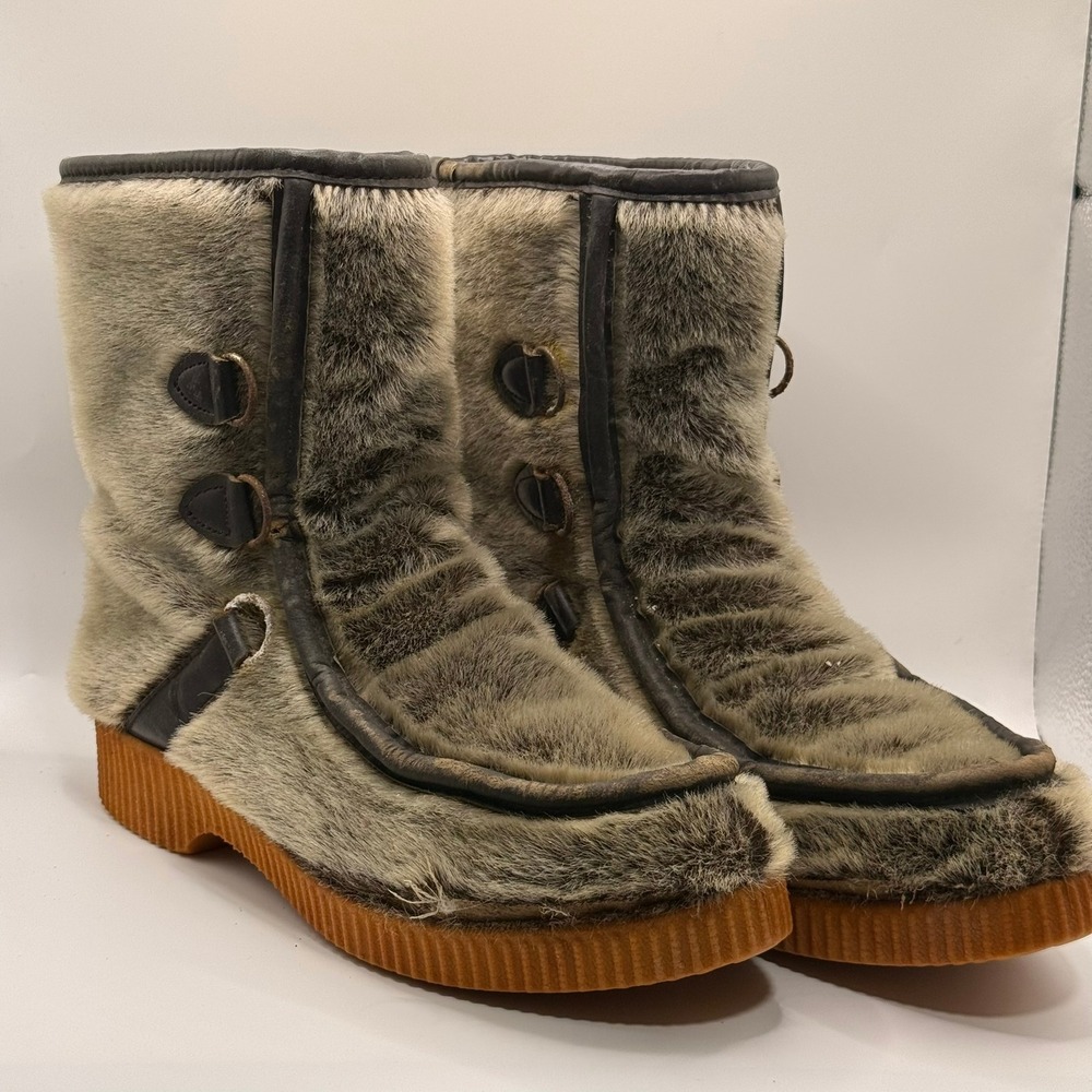 Vintage Drifters Faux Fur Winter Boots - Size 8 - AS IS / DAMAGE SEE PHOTOS
